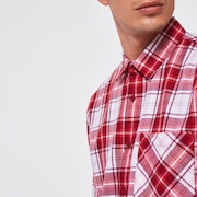 Essential Plus LT Flannel LS - Deep Red Check