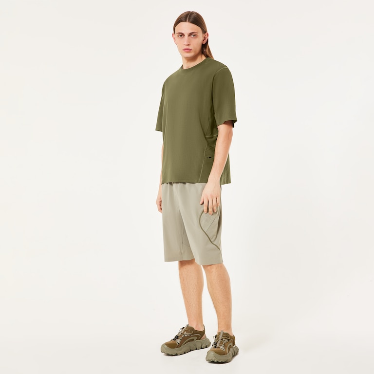 Latitude Flight Tee - Army Green