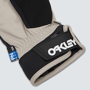 Factory Winter Mittens 2.0 - Stone Gray