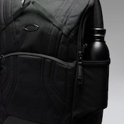 Enduro 25L Backpack - Pitch Black