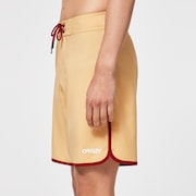 Solid Crest 19 Boardshort - Pure Gold