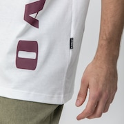 Camiseta Oakley Big Bark - Branco/Branco