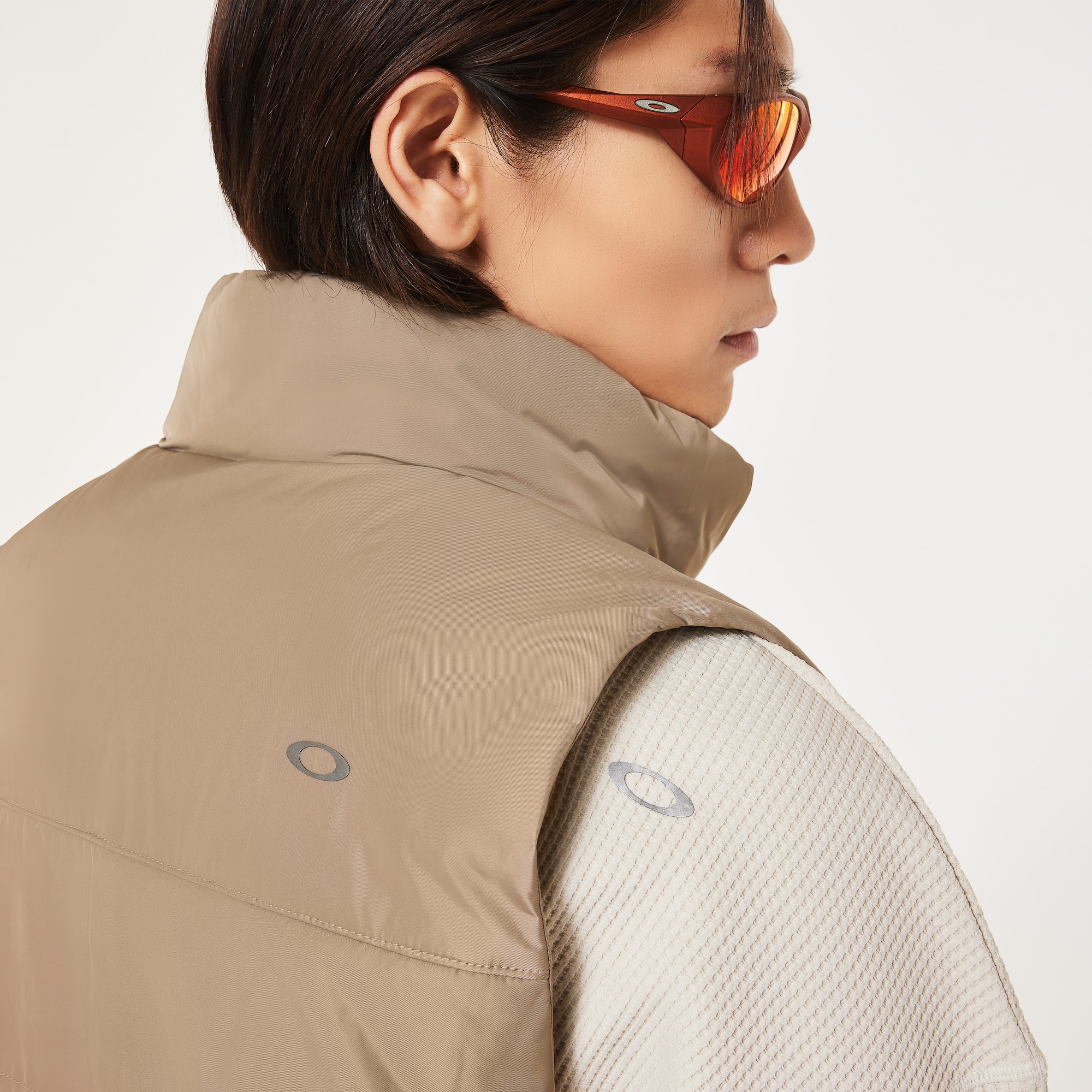 オークリー Fgl Red Code Vest 5.7 Bark | オークリー公式ストア 日本