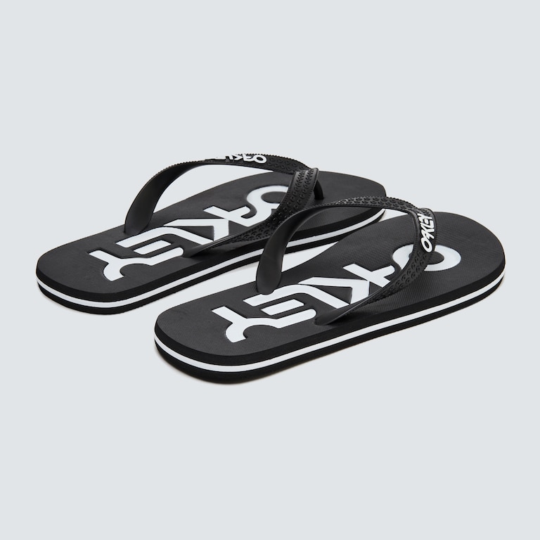 College Flip Flop - Blackout