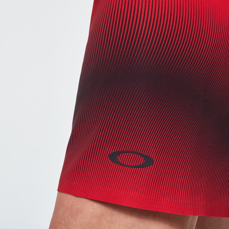 Dynamic Seamless Boardshort 19 - High Risk Red