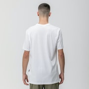 Camiseta Oakley Big Bark - Branco/Branco