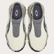 Oakley Edge Icon - Cream/Navy