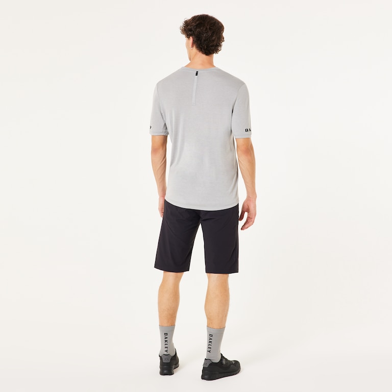 Seeker Airline Short - Blackout