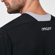 Pipeline Trail Tee - Blackout