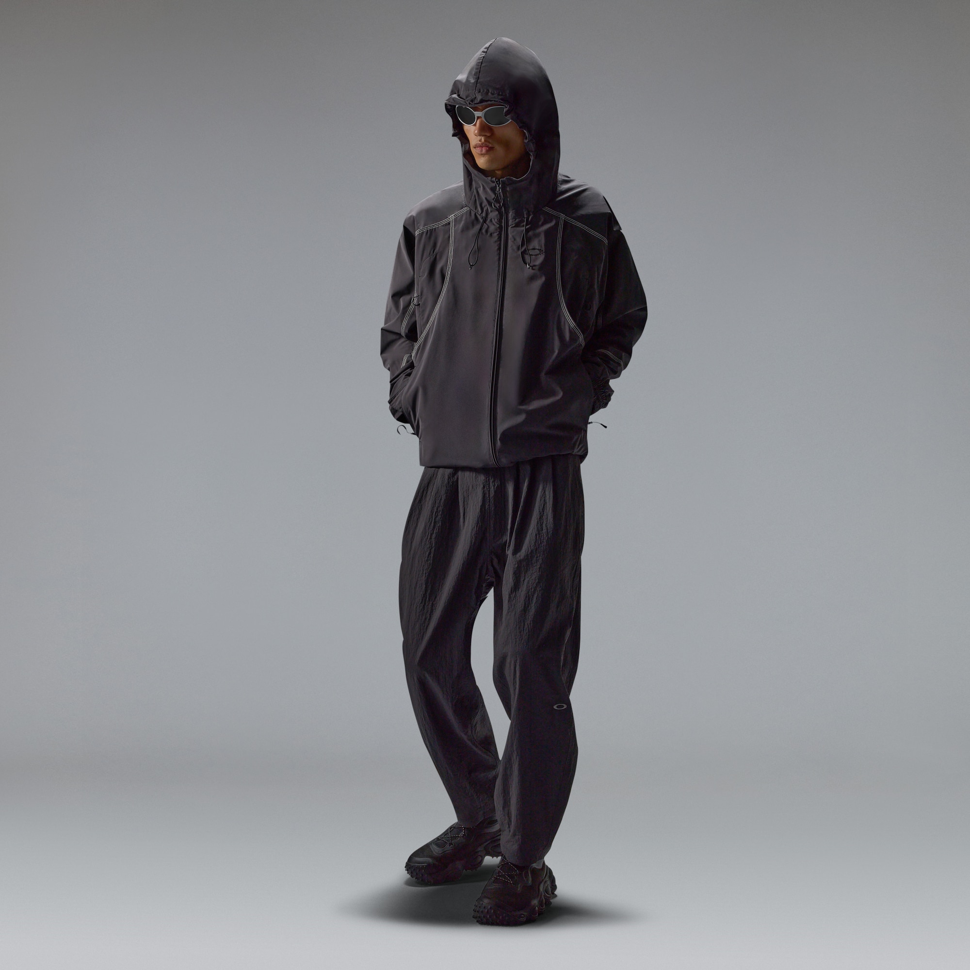Oakley Fgl Sector Jacket 6.7 in Phantom | Oakley® JP