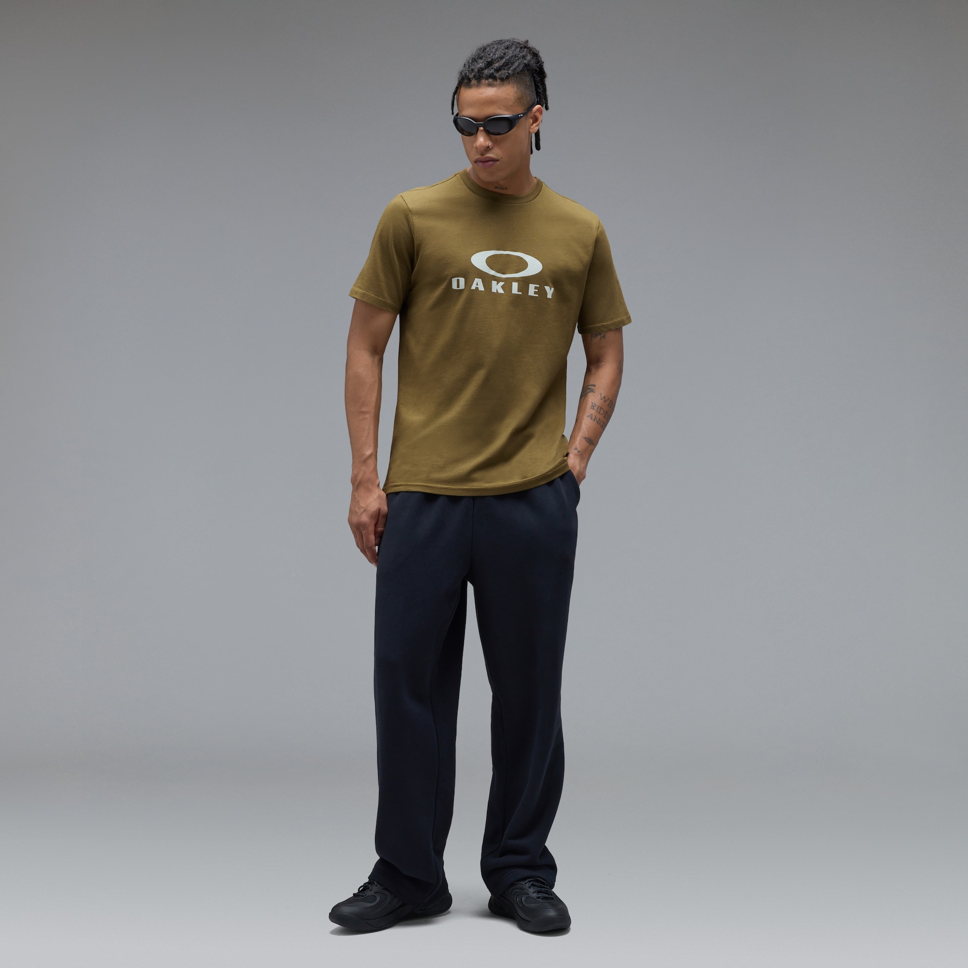 Oakley Men's O Bark 2.0 - Army Green Size: S