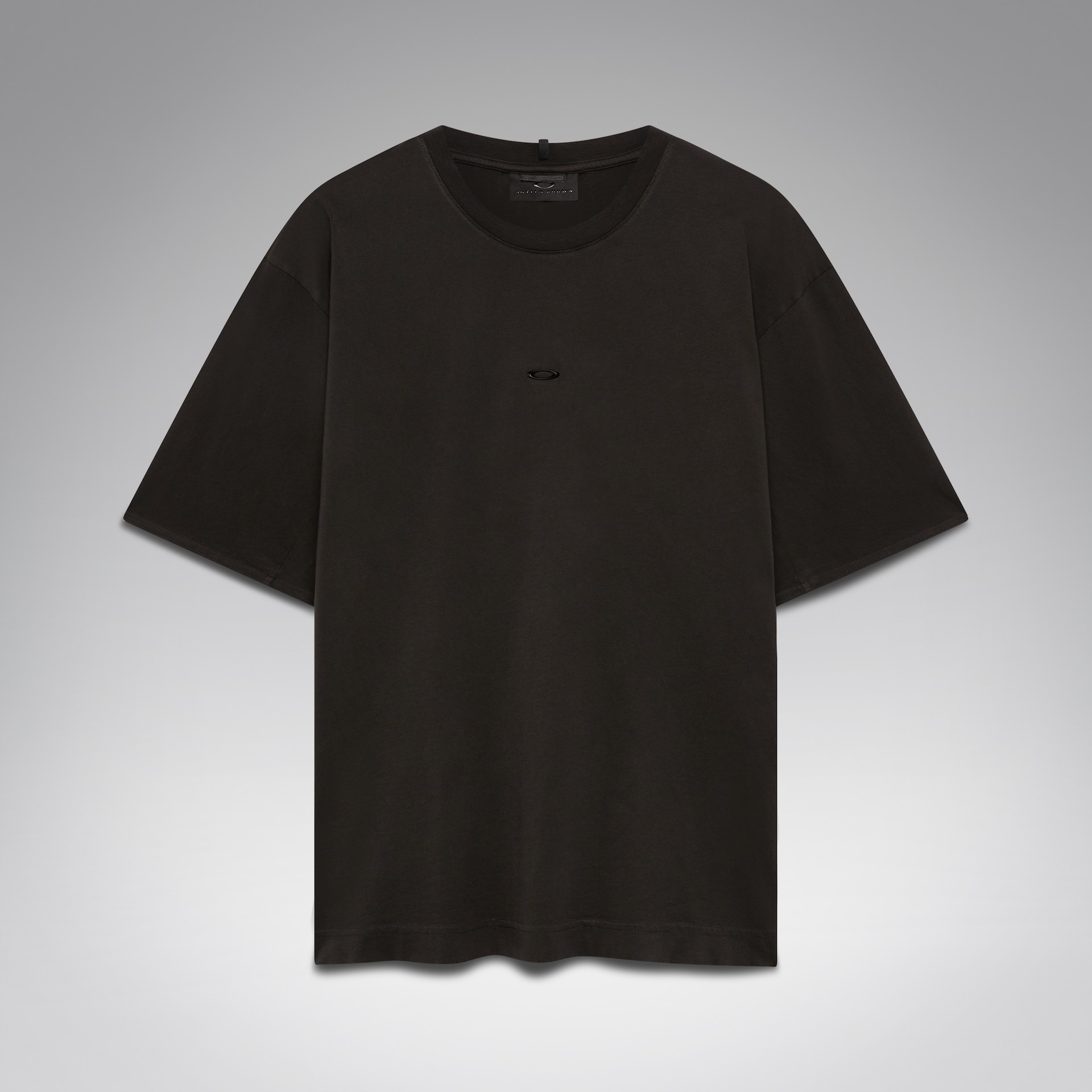 Oakley Jaylen Brown Latitude Veil Tee in Nearly Black | Oakley® US