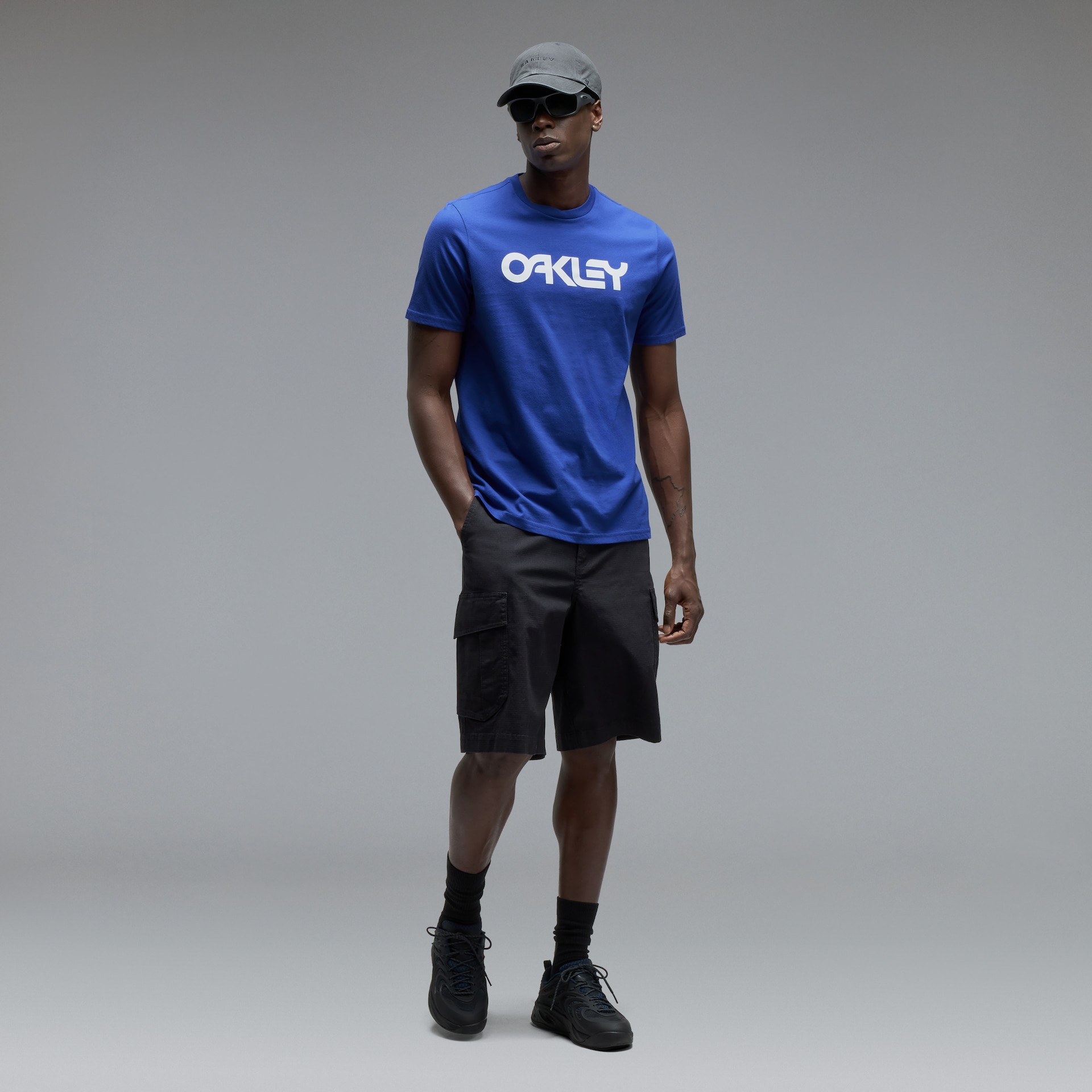 Oakley Mark II Tee 2.0 in Frost | Oakley® US