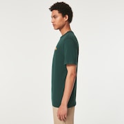 Peak Ellipse Tee - Hunter Green