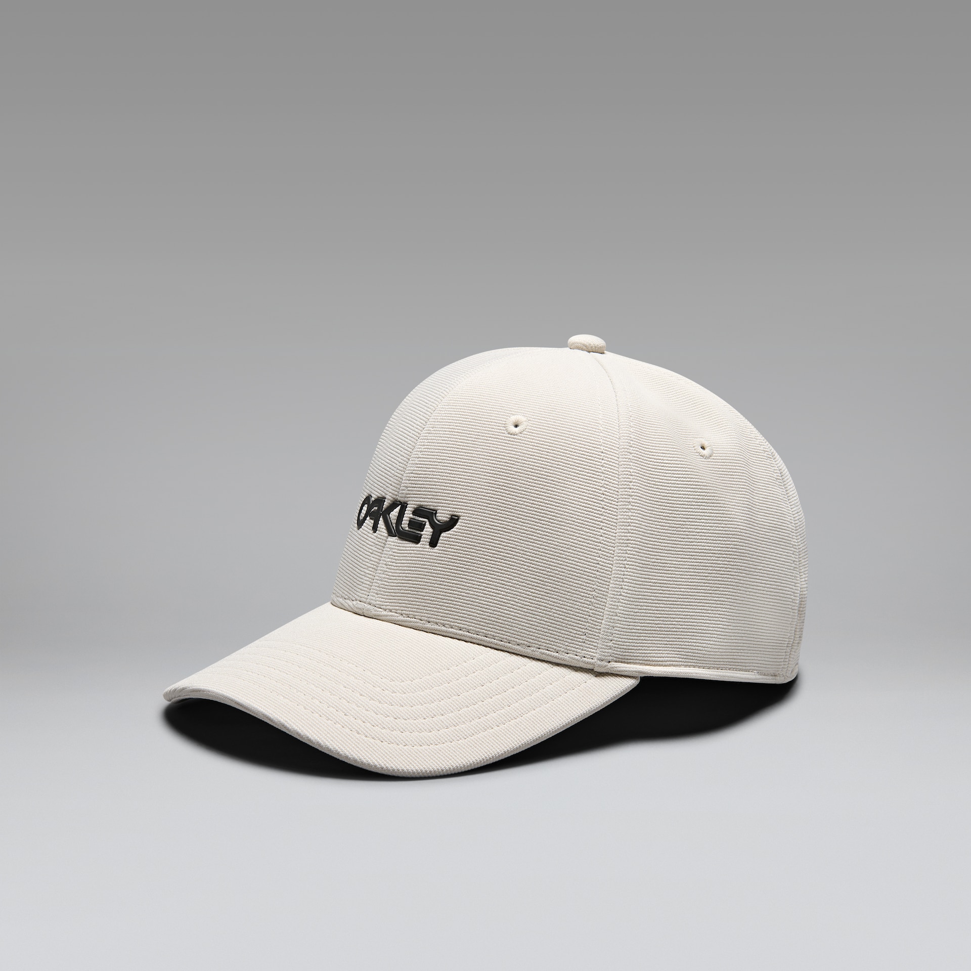 Oakley Men's 6 Panel Stretch Metallic Hat Size: