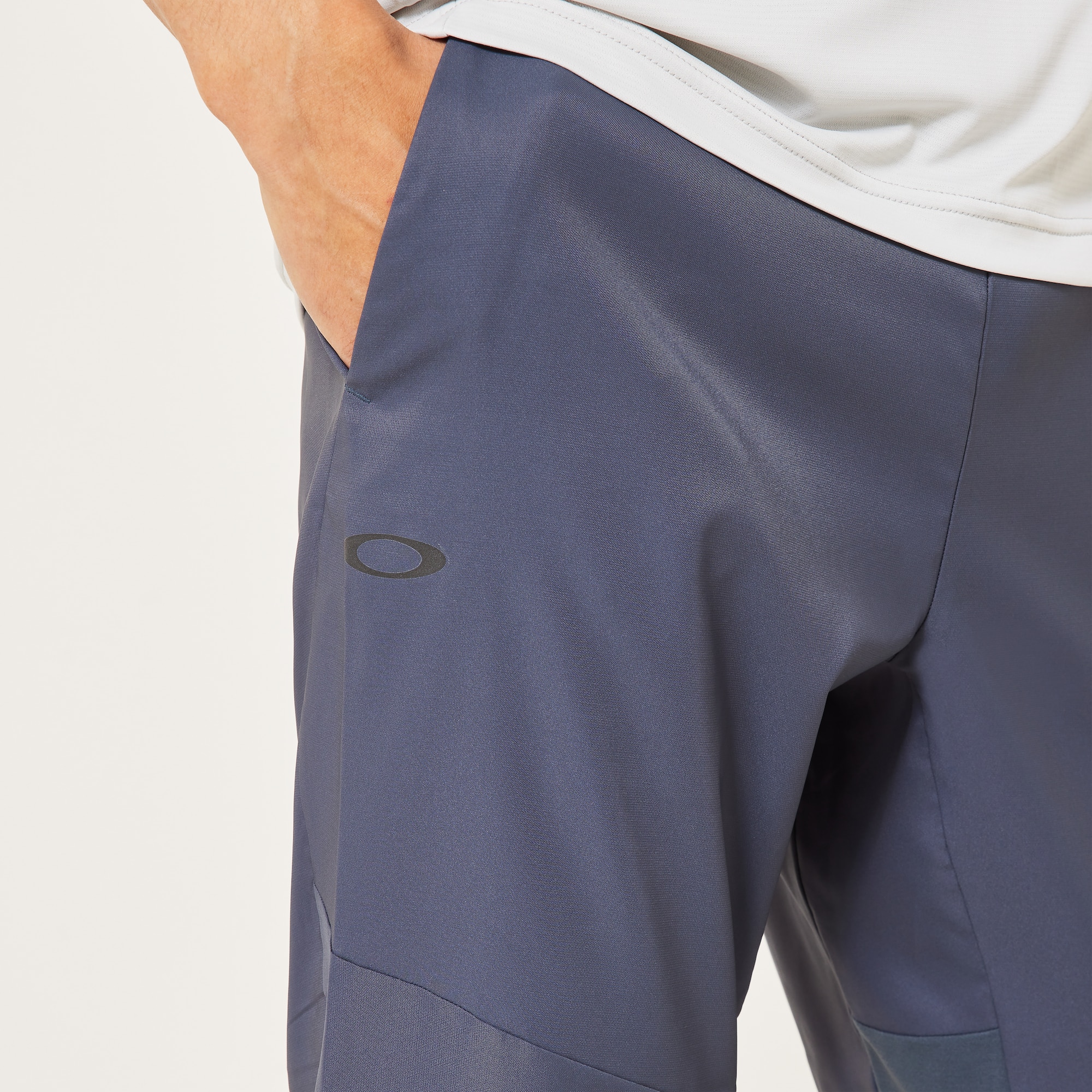 Oakley Enhance Mobility Pants 6.0 in Dark Slate | Oakley® JP