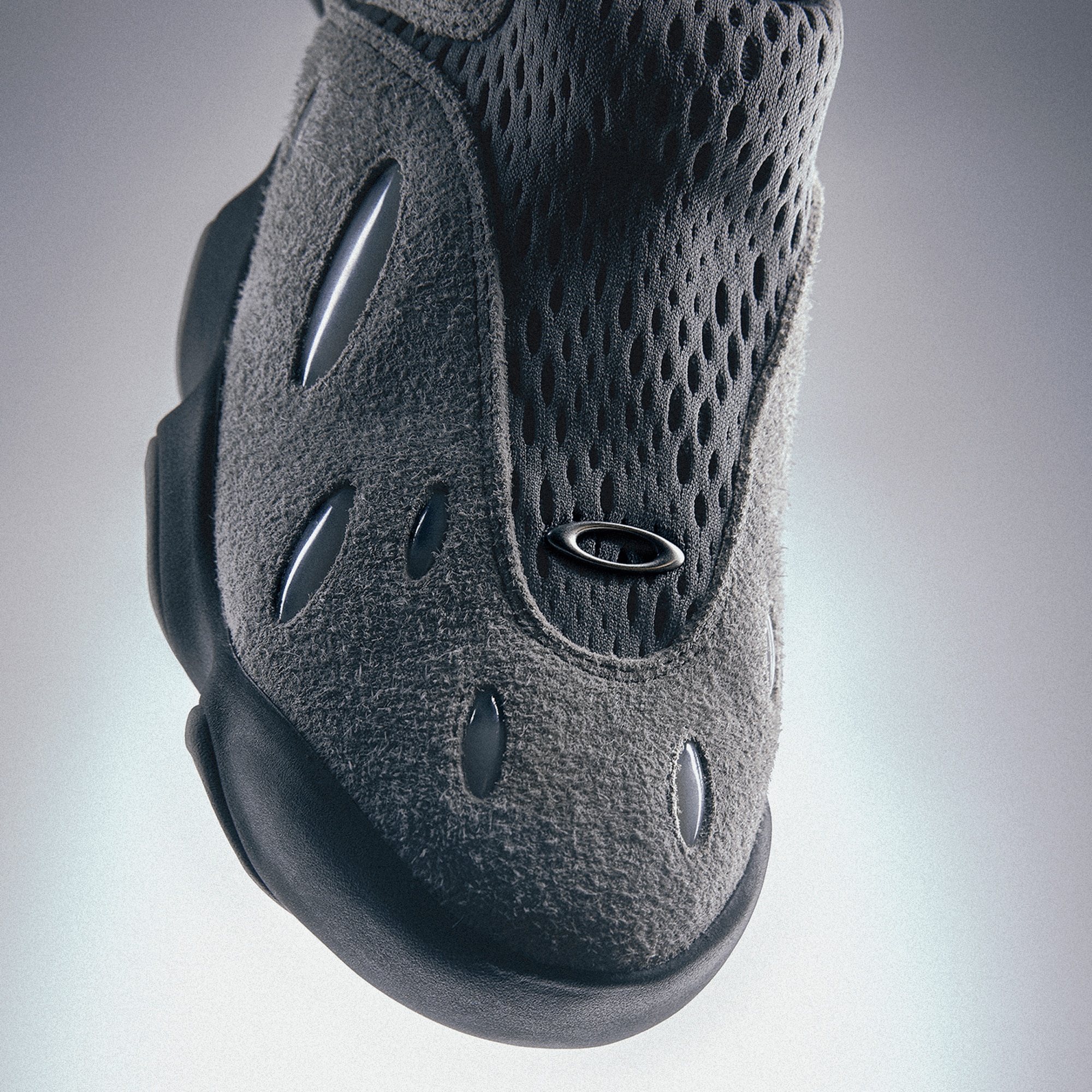 Oakley Factory Team Orbital Flesh in Ghost Gray | Oakley® US