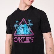 Kek Tee - Blackout