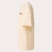En New Retro Tee Flag 1.0 - Light Cream