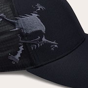 Skull Side Logo Cap 26.0 - Pitch Black