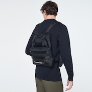 Oakley® Definition Bodybag Vest - Blackout