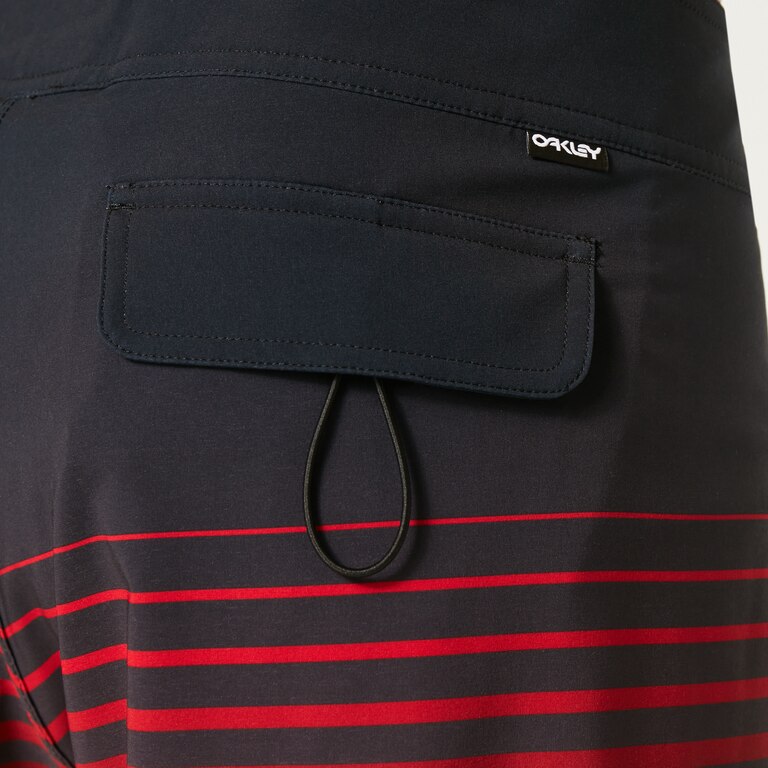 Fade Out 21" Rc Boardshort - Black/Red Stripes