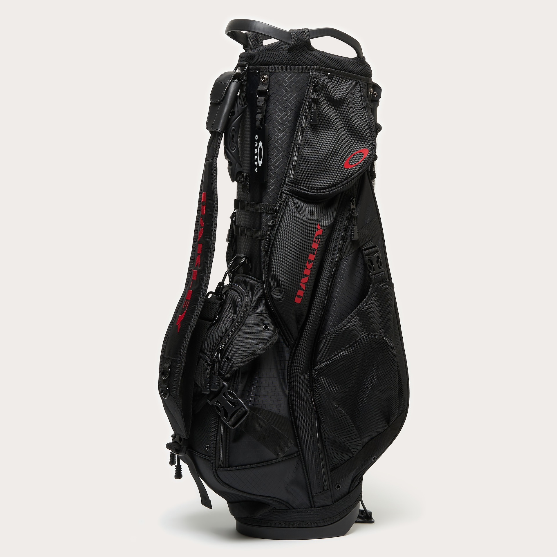 Oakley Ib Stand Bag in Blackout | Oakley® JP