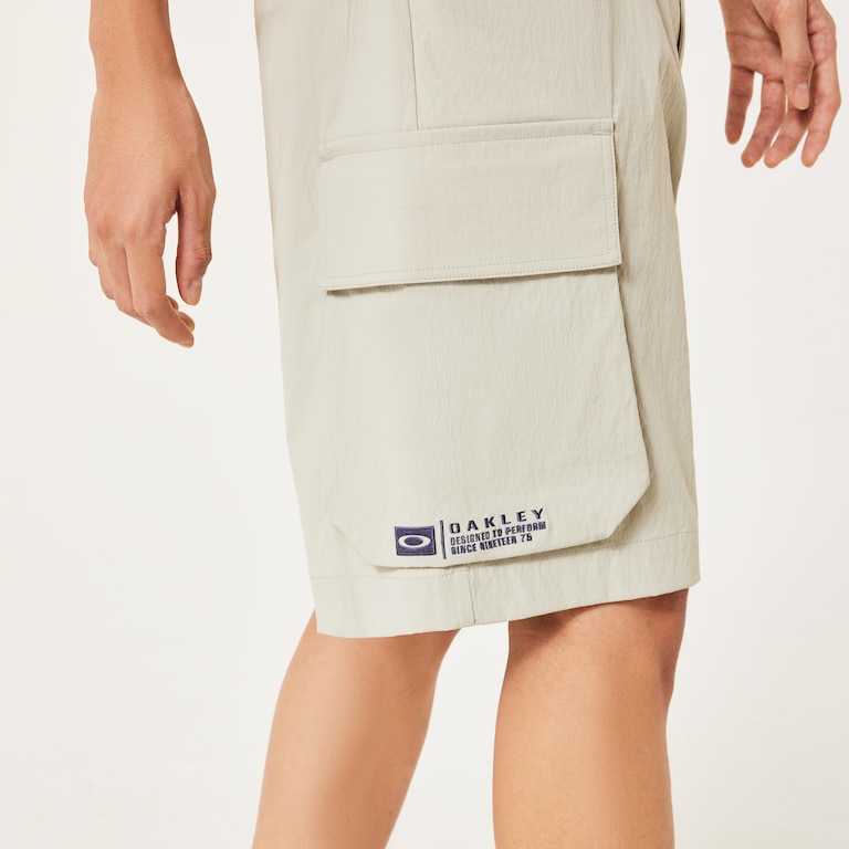 Oakley Wide Cargo Shorts - Desert Sand
