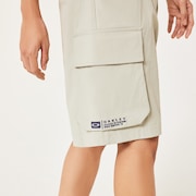 Oakley Wide Cargo Shorts - Desert Sand
