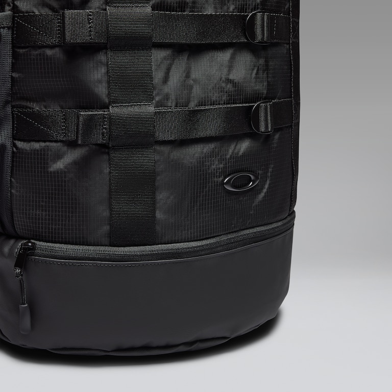 Reserve Utility Bag - Pitch Black