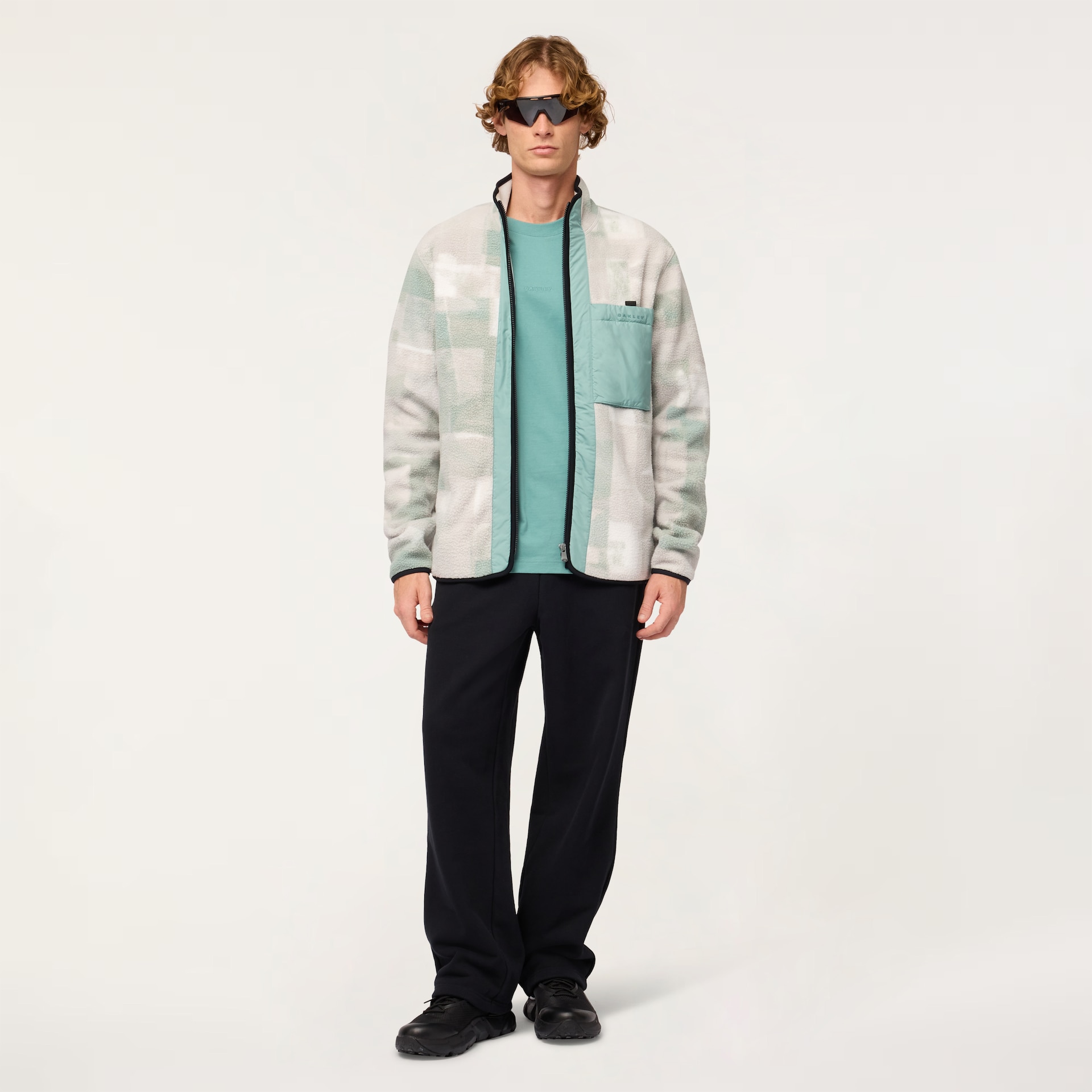 OAKLEY ELEVATE WIND リバーシブル ファーブルゾン M FOA407412__7CU_omfr1.png