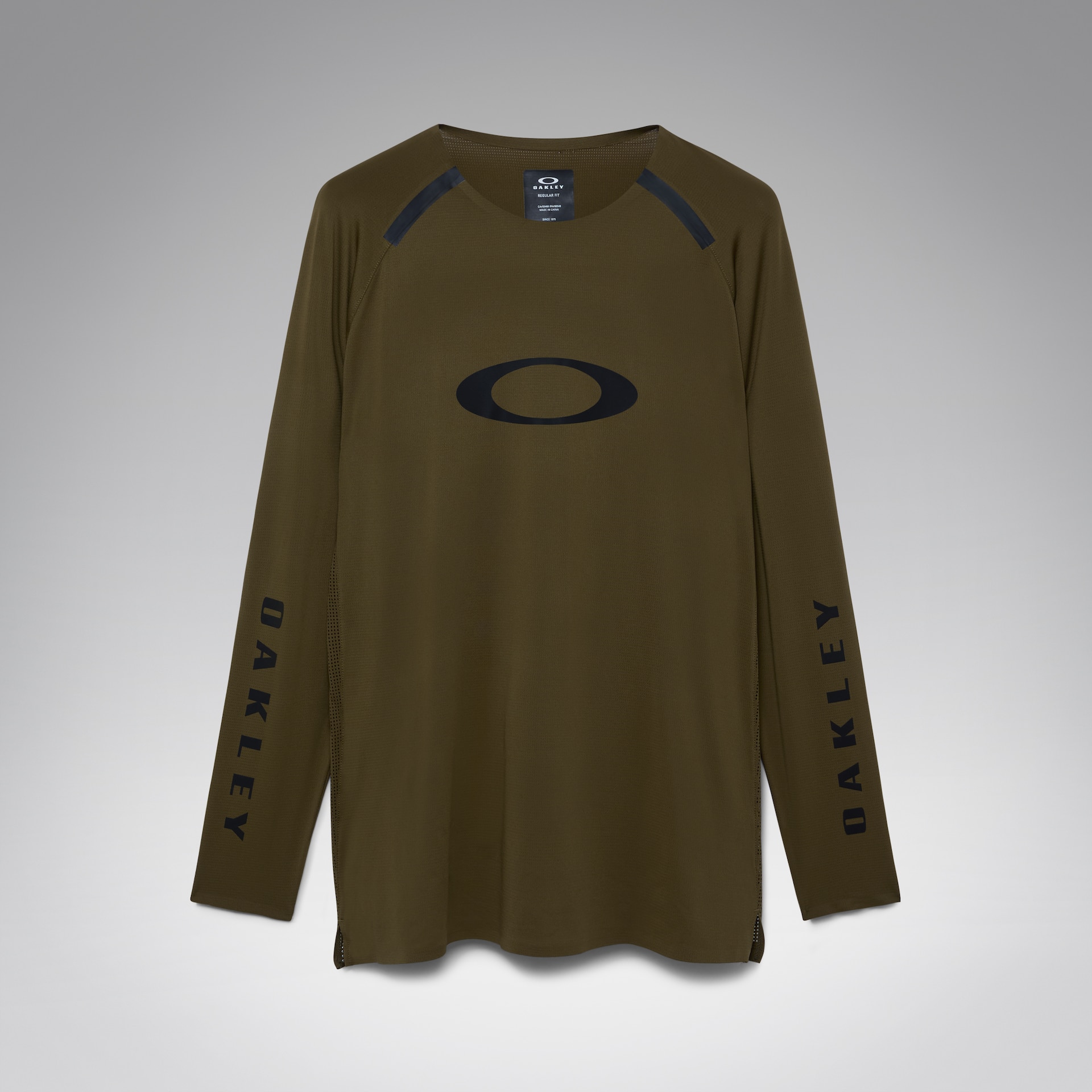 Oakley Maven Scrub Elite LS Jersey in Army Green | Oakley® US