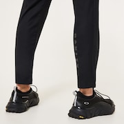 オークリー Enhance Mobility Pants 6.0 Blackout | オークリー公式