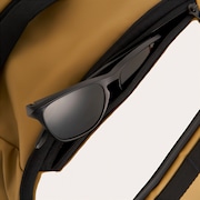 Rover Convertible Bag - Pebble