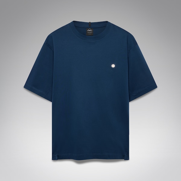 SS T-Shirt Metallic Chest Coin