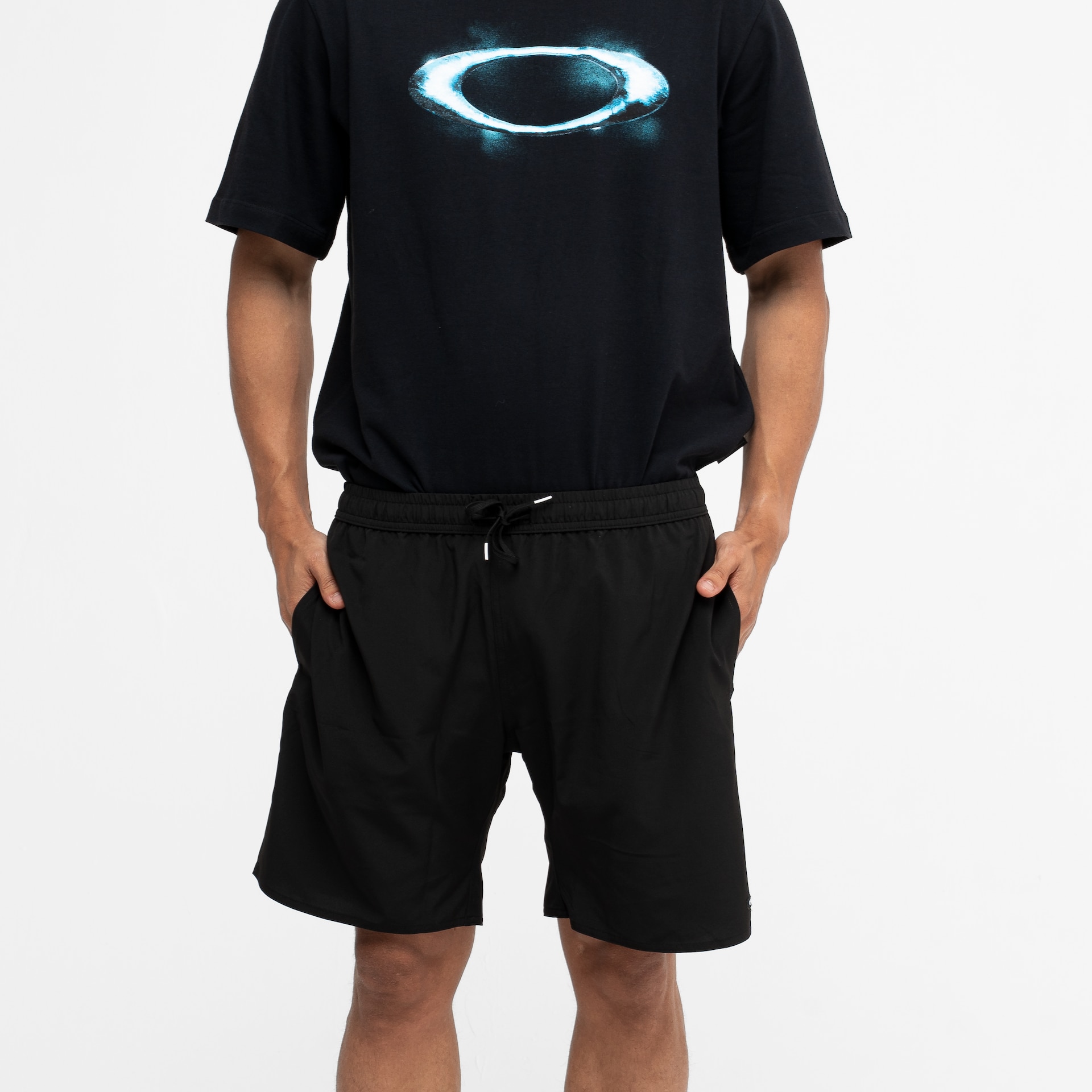 Oakley Shorts Essential Pocket em Blackout | Oakley® BR