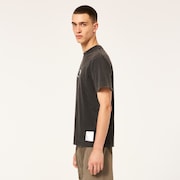 Oakley MothTech™ T-Shirt x Satisfy in Volcanic Ash | Oakley® CA