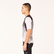 Endurance Dazzle Camo Jersey - Gradient Swirl Black/White