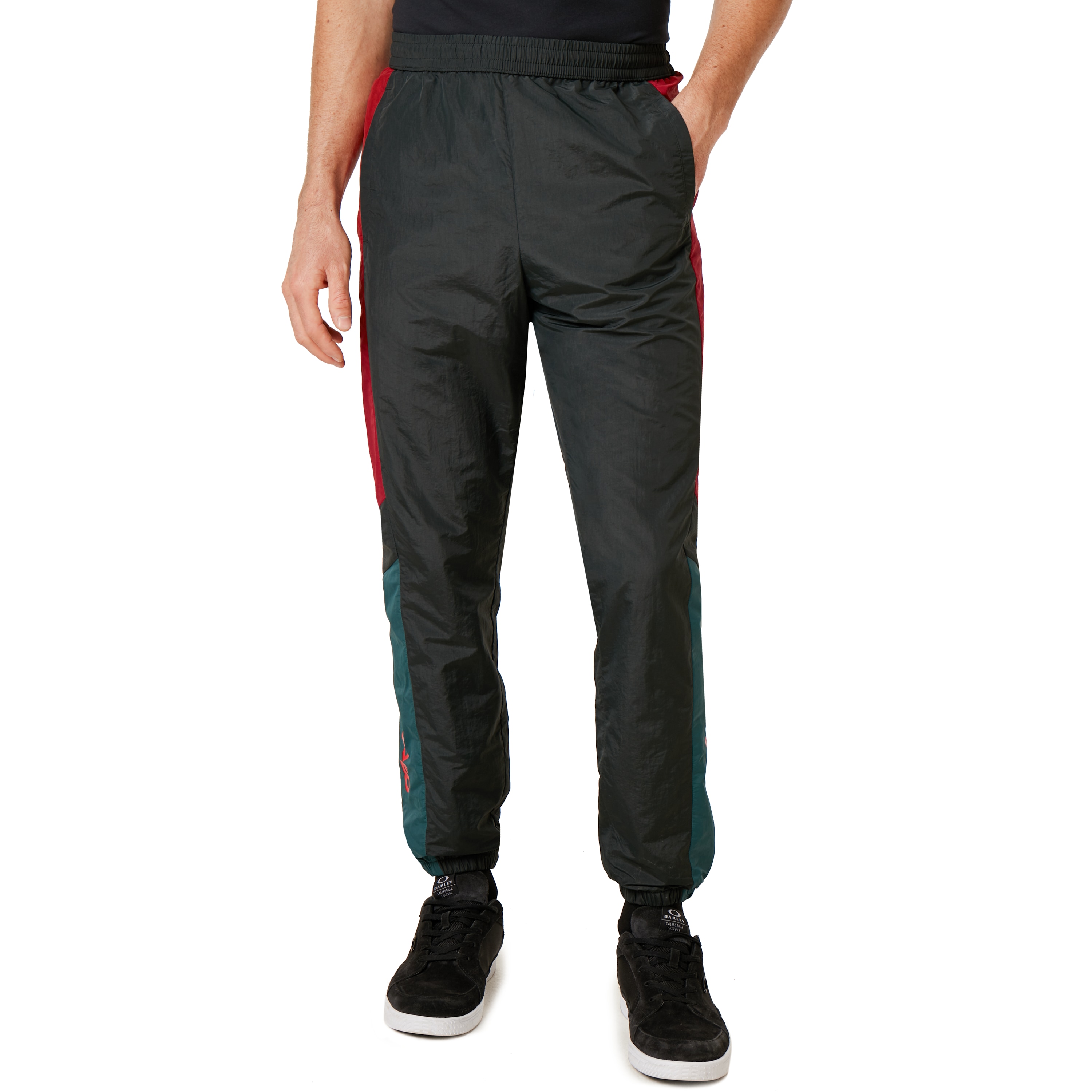 メンズウェア Oakley archive skull origin nylon pants Oakley Nylon Track Pant in Dull Onyx | Oakley® | Official Oakley