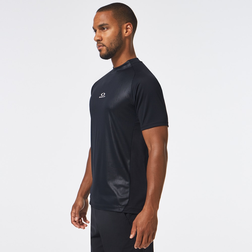 Oakley Matrix Print Rc Tee in Blackout | Oakley® | Official Oakley