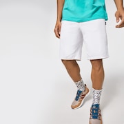 Oakley Perf 5 Utility Short - White