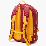 90'S Backpack - Sundried Tomato