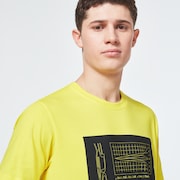 Oakley® Definition Golf Short Sleeve Tee - Radiant Yellow