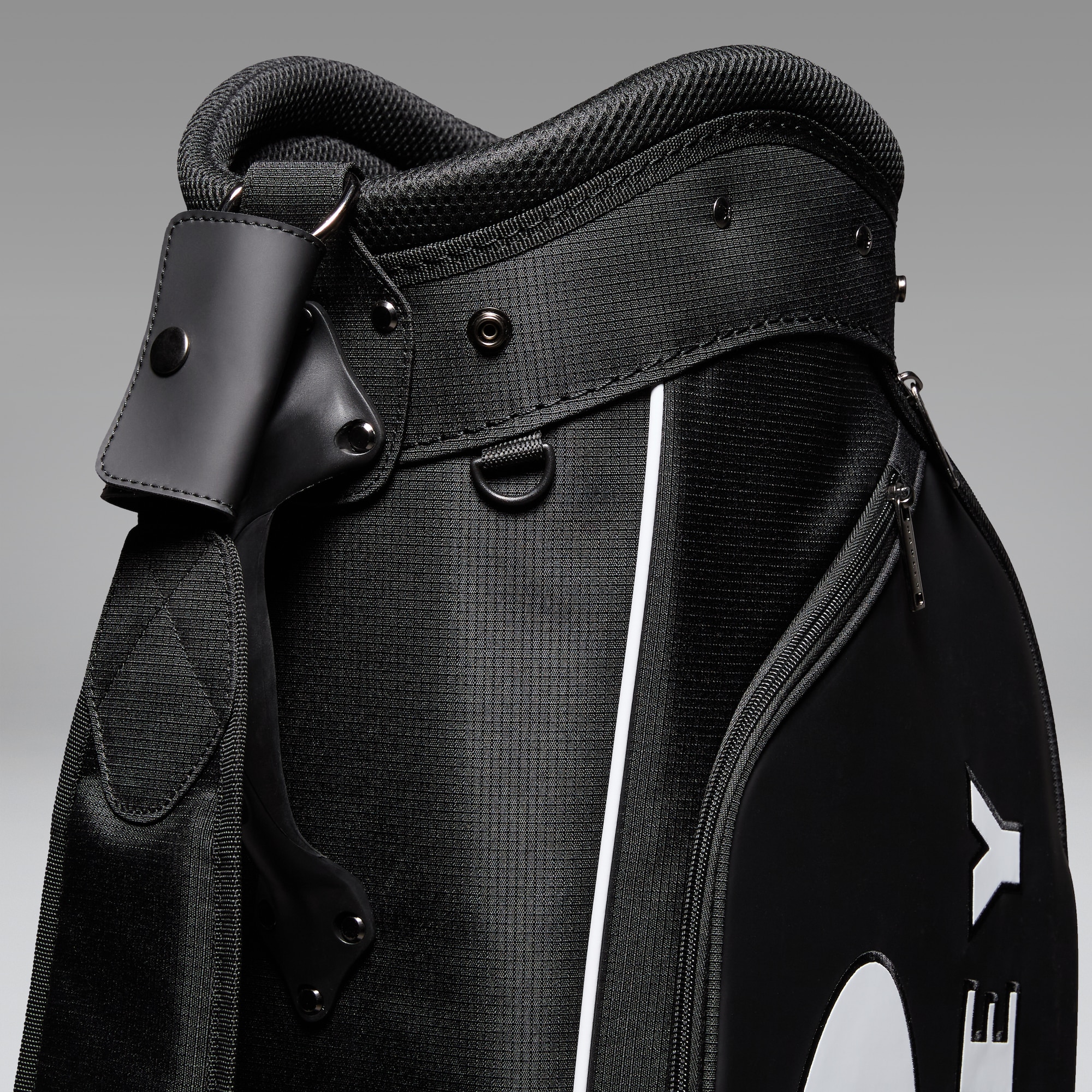 新品 OAKLEY ゴルフ キャディバッグ ブラック FOS902500 オークリー Caddie Bag 19.0 Fw Pitch Black | オークリー公式ストア 日本