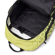Street Organizing Backpack - Pixel