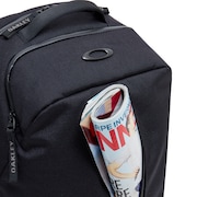Snow Backpack - Blackout