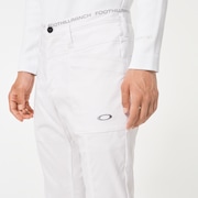 Oakley Reliable Straight - White