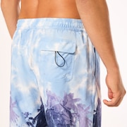 Canary Palms Rc 18" Beachshort - Palms Clouds Light Blue