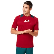 Enhance Short Sleeve Crew 9.7 - Raspberry