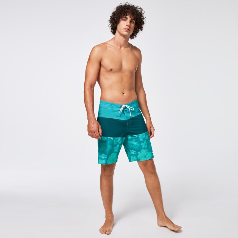 Floral Seamless 20 Boardshort - Green/Flowers